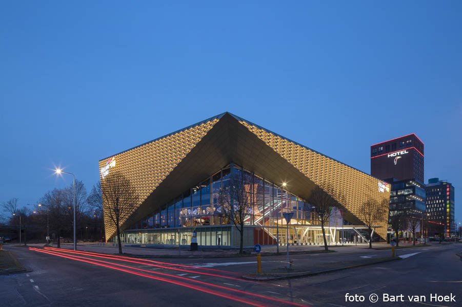 Holland Casino Utrecht (1/6), foto Bart van Hoek