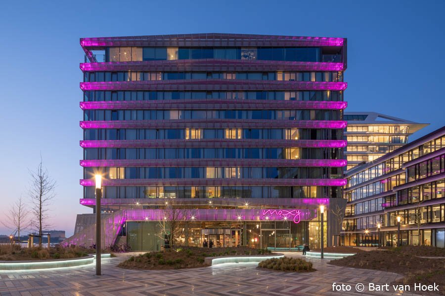 Moxy hotel Amsterdam (1/7), foto Bart van Hoek