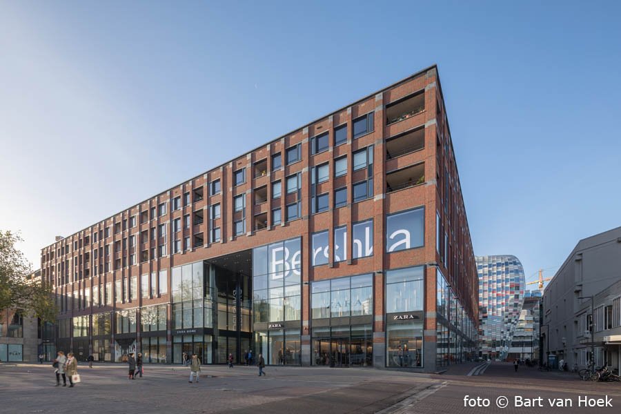 Voorzetgebouw Hoog-Catherijne (7/7), foto Bart van Hoek