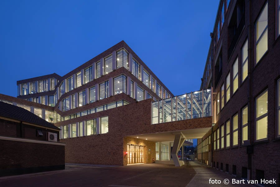 Stadhuis Hengelo (4/12), foto Bart van Hoek