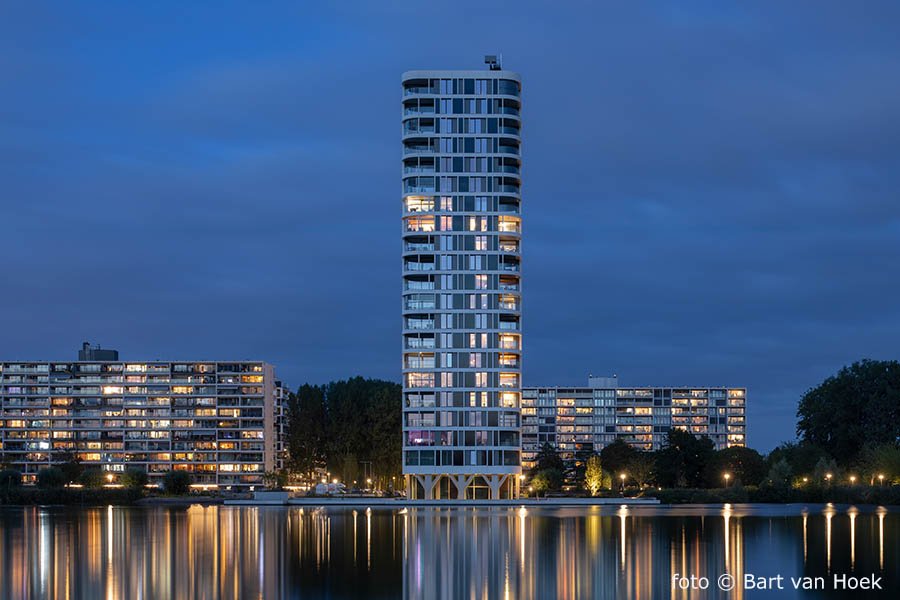 Woontoren Bernini (07/07), foto Bart van Hoek